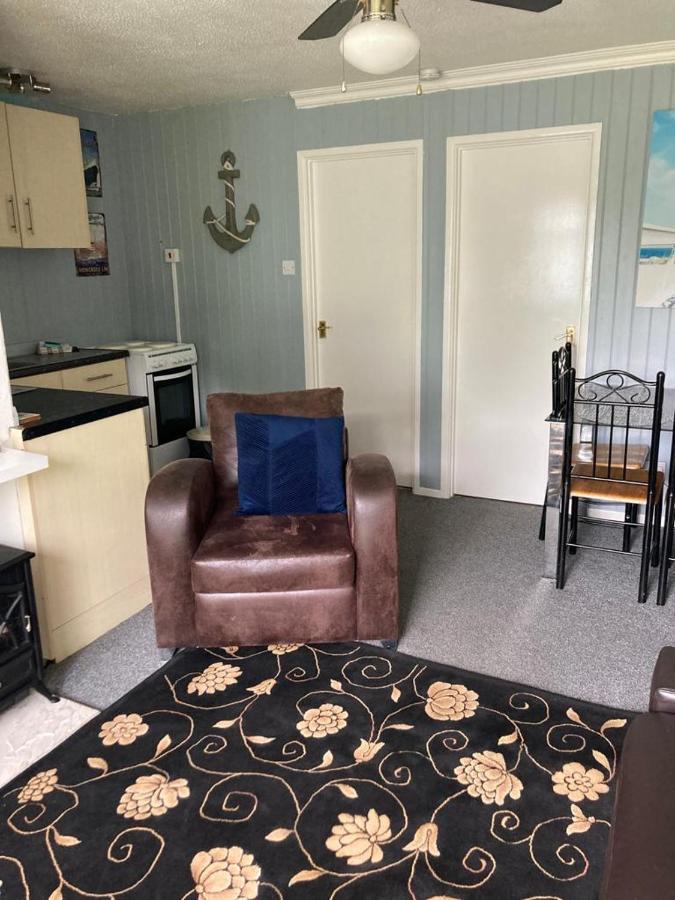Apartment 185 Belle Aire, Road, Hemsby, Norfolk, Nr29 4hz Hemsby